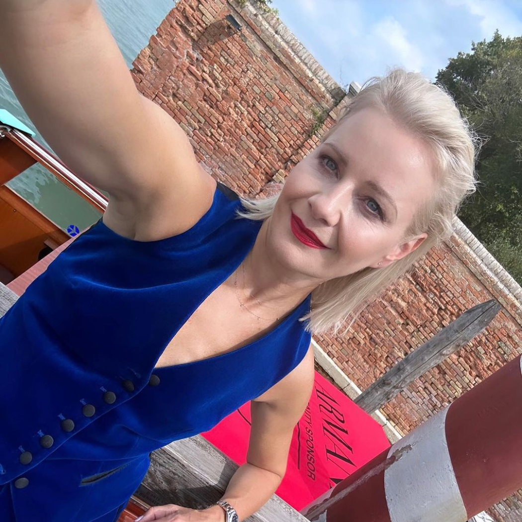 Będziesz w szoku, co włożyła zamiast marynarki. Kożuchowska zrobiła to jako jedna z pierwszych